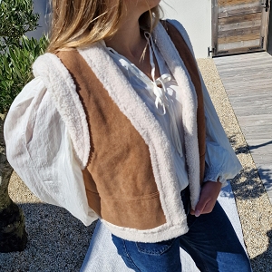 GRACE AND MILA SOHEN<br>CAMEL