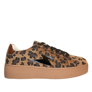 VANESSA WU ELEA<br>LEO